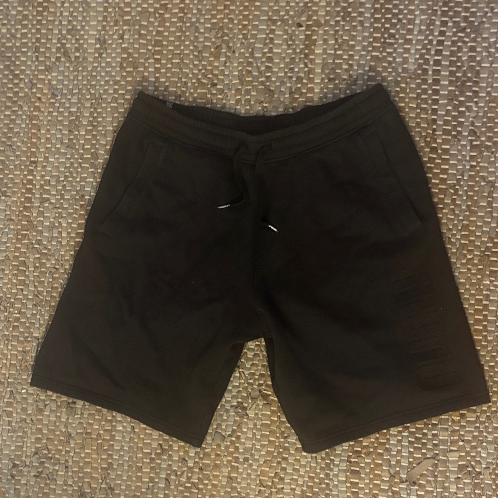 Men's Black drawstring puma sweat Shorts - 9” inseam - waist size L
